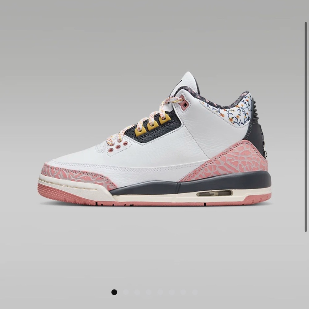 Level SS/New -Nike  Air Jordan 3 Retro GS Vintage Floral' AJ3